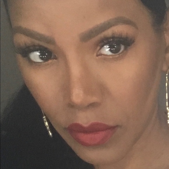 Meet your Posher, Rebekah - Picture 1 of 1